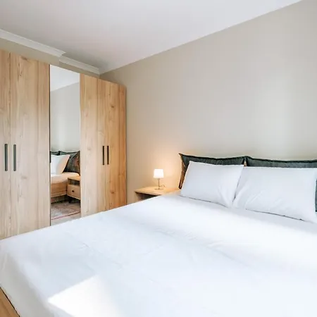 Апартаменты Modern Flat By Bagdat Avenue And Bostanci Coast *