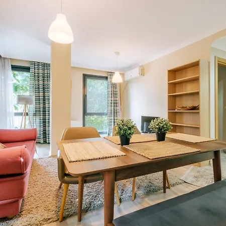 Апартаменты Modern Flat By Bagdat Avenue And Bostanci Coast