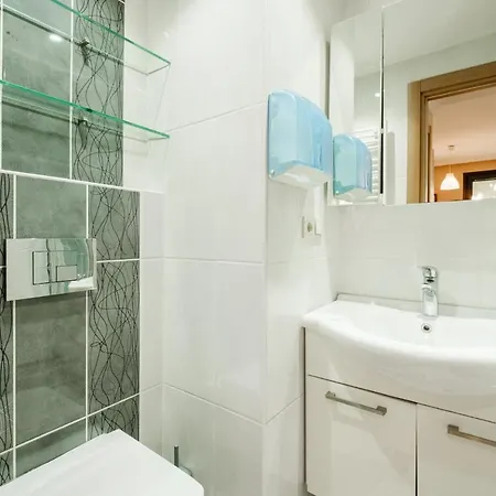 Modern Flat By Bagdat Avenue And Bostanci Coast Апартаменты Стамбул